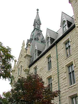 Photo of the University Hall